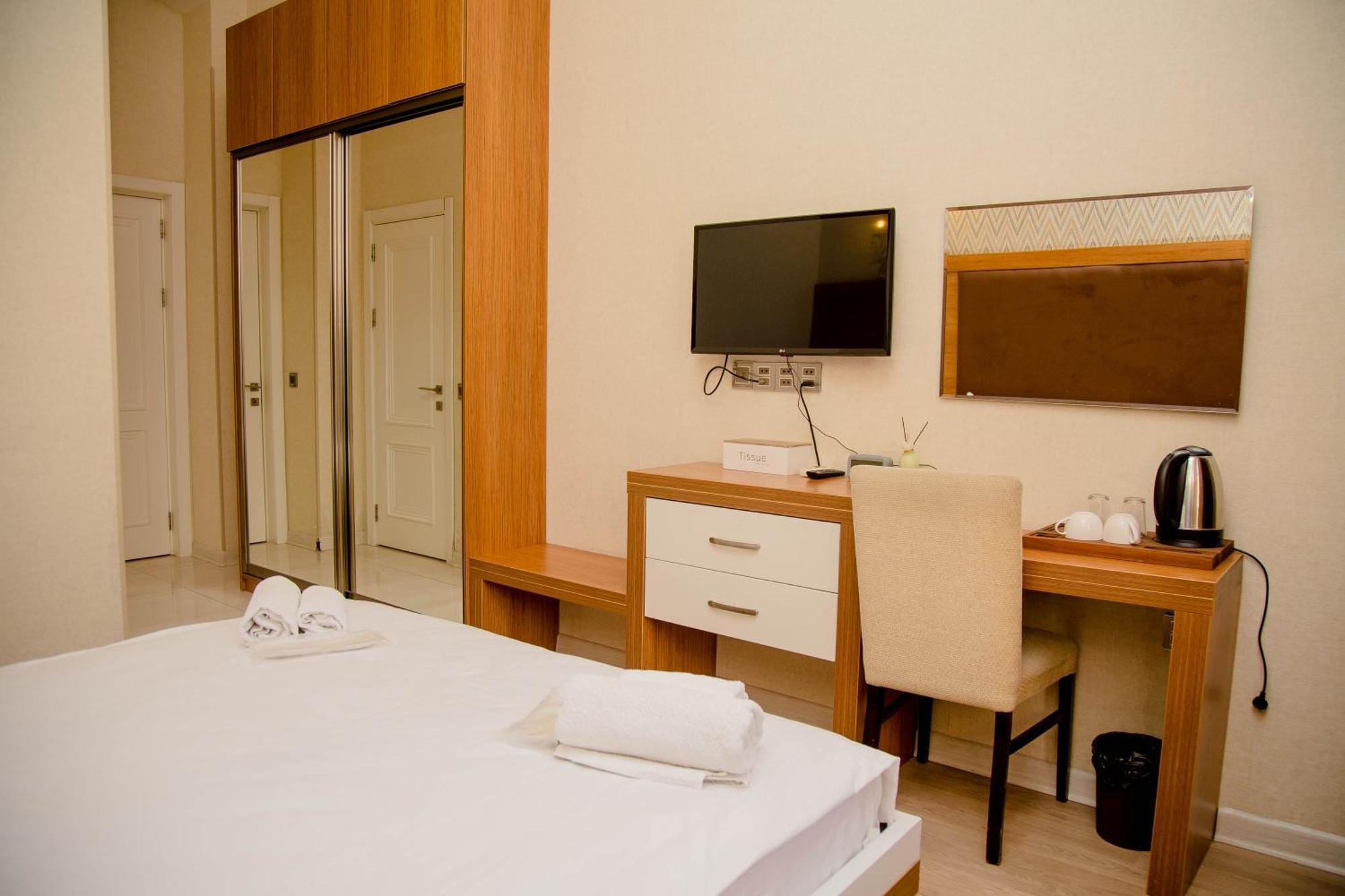 Solo Boutique Hotel Baku Exterior foto
